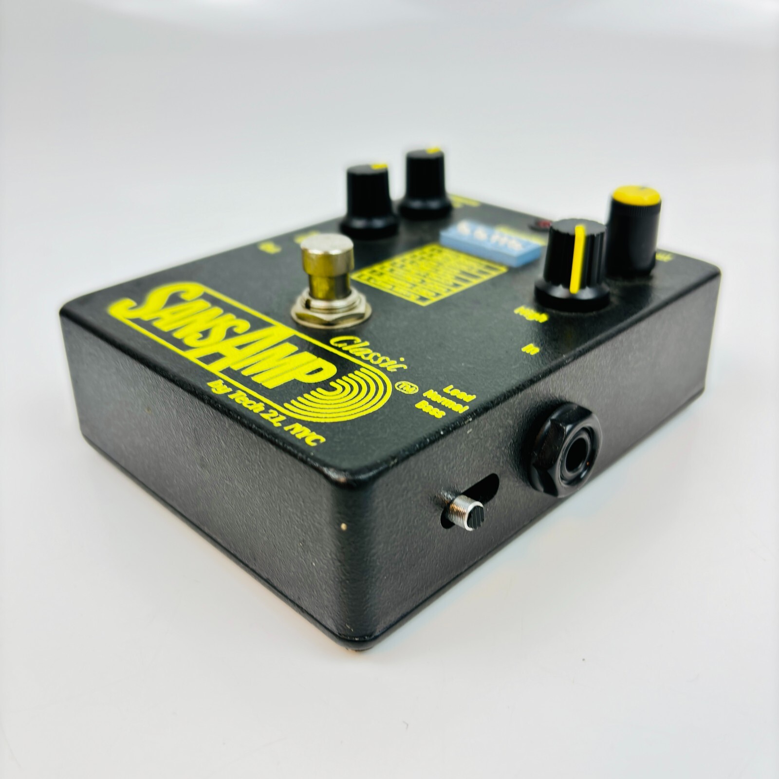 Tech 21 SA1 SansAmp Classic Tube Amp Emulator Guitar Effects