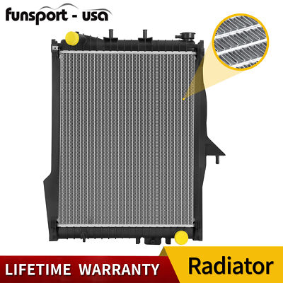 2739 Radiator for 2004-2009 Dodge Durango 2007-2009 Chrysler Aspen 3.7 4.7 5.7L