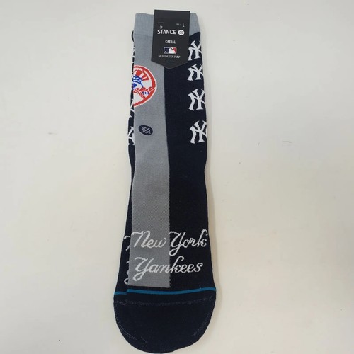 NEW Stance MLB New York Yankees Split Cushion Crew Sock / L - Men 9-13 / Wmns 11