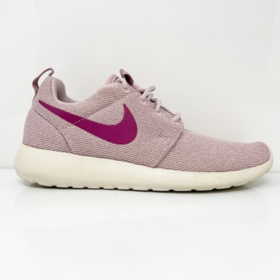 

Розовые кроссовки Nike Womens Roshe One 844994-501, размер 5,5, Розовый, Roshe One
