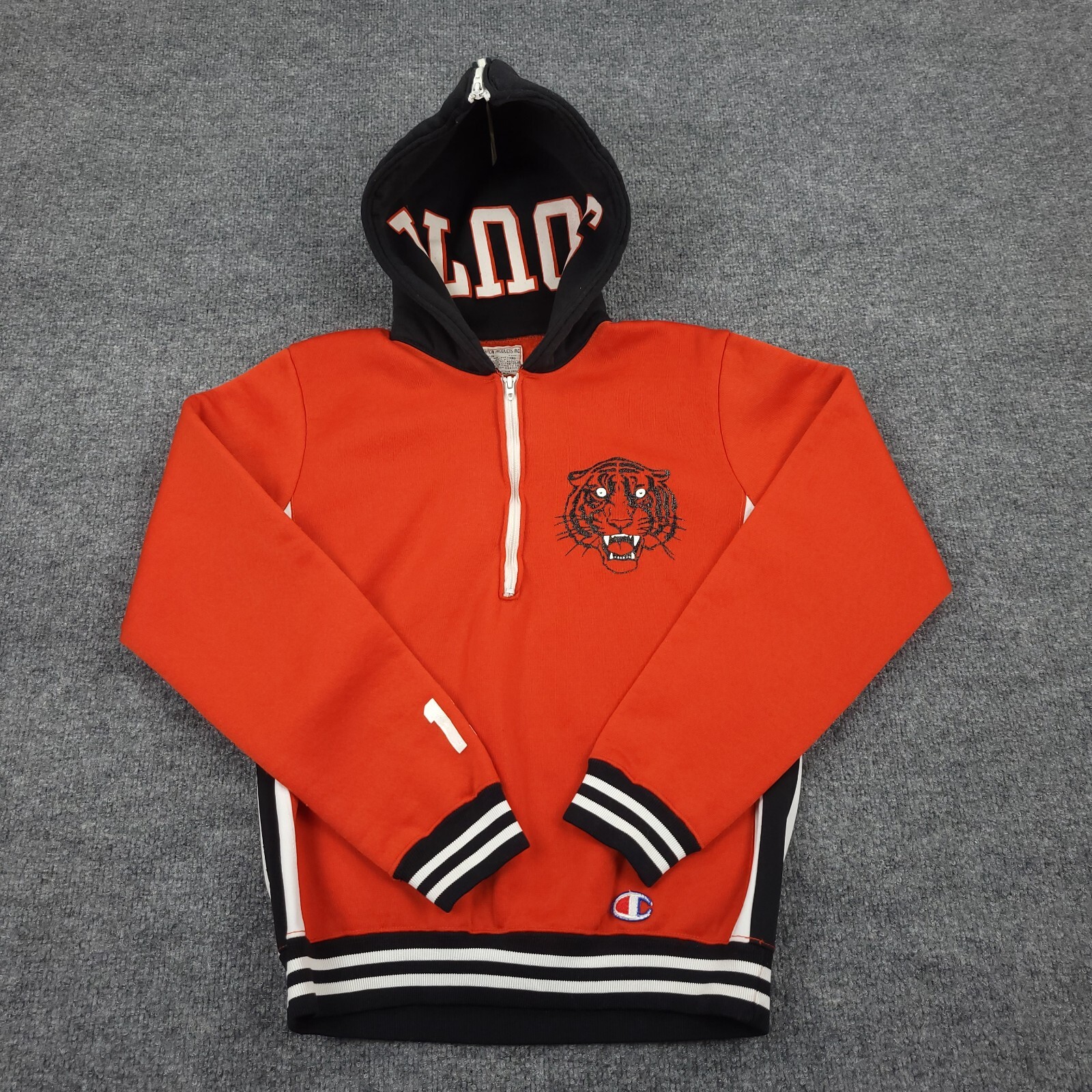 VINTAGE Champion Hoodie Mens Small Red Zipper Hood Tiger VINTAGE Champion Hoodie Mens Small Red Zipper Hood Tiger