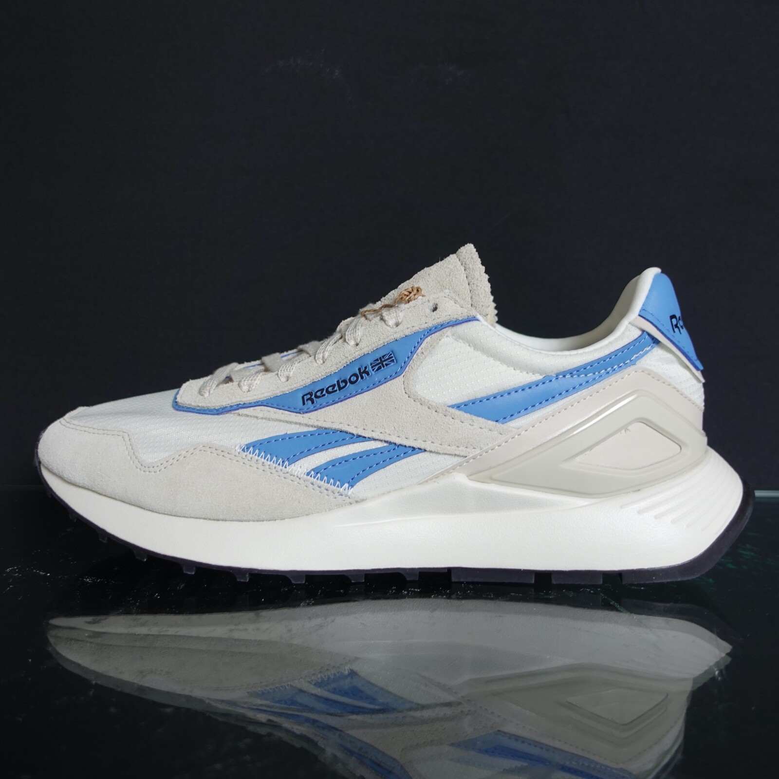 

Женские кроссовки Reebok Classic Legacy AZ, размер 11, белые #285, Белый, Reebok Classic Legacy