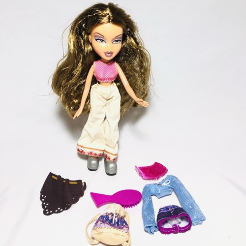 Twin Bratz 美容家電 ピンク New Bratz SLEEPOVER SPA & HAIR STUDIO Salon Yasmin Doll