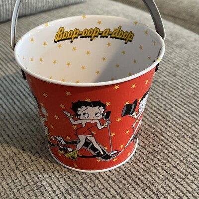 Betty Boop Metal Pail With Handle.  Vandor.  King Features Syndicate. 2002 NWT
