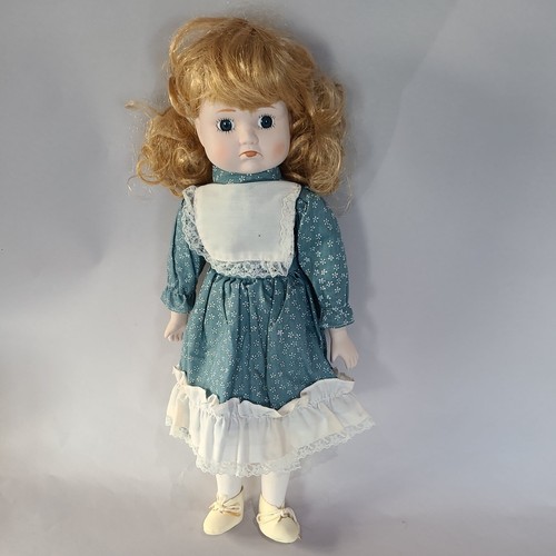dolls country 392- PORCELAIN COUNTRY STYLE 16