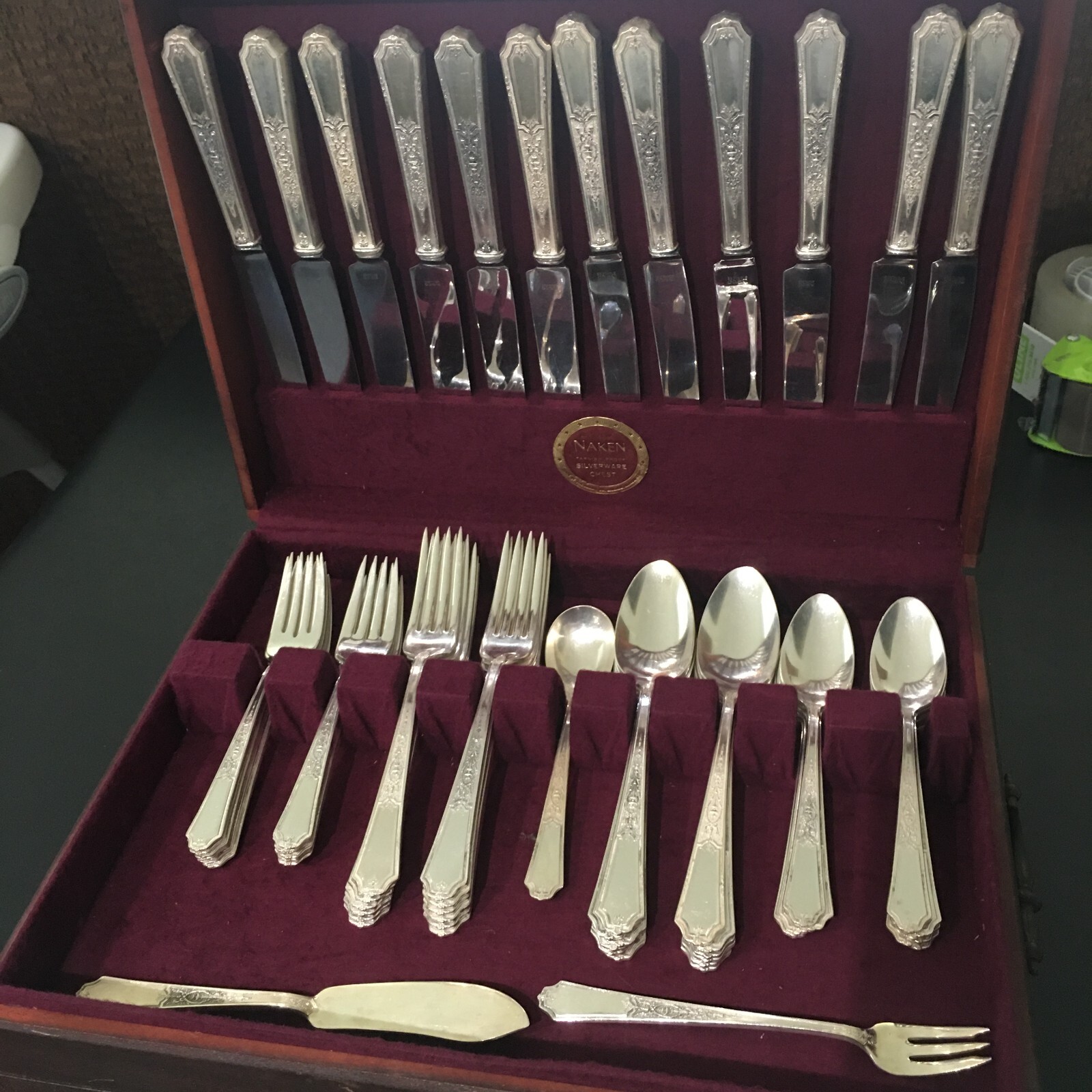 63 Piece Service For 12