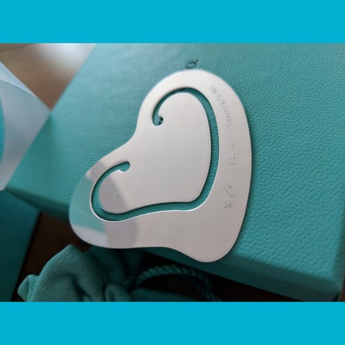TIFFANY AND CO STERLING SILVER HEART BOOKMARK SET