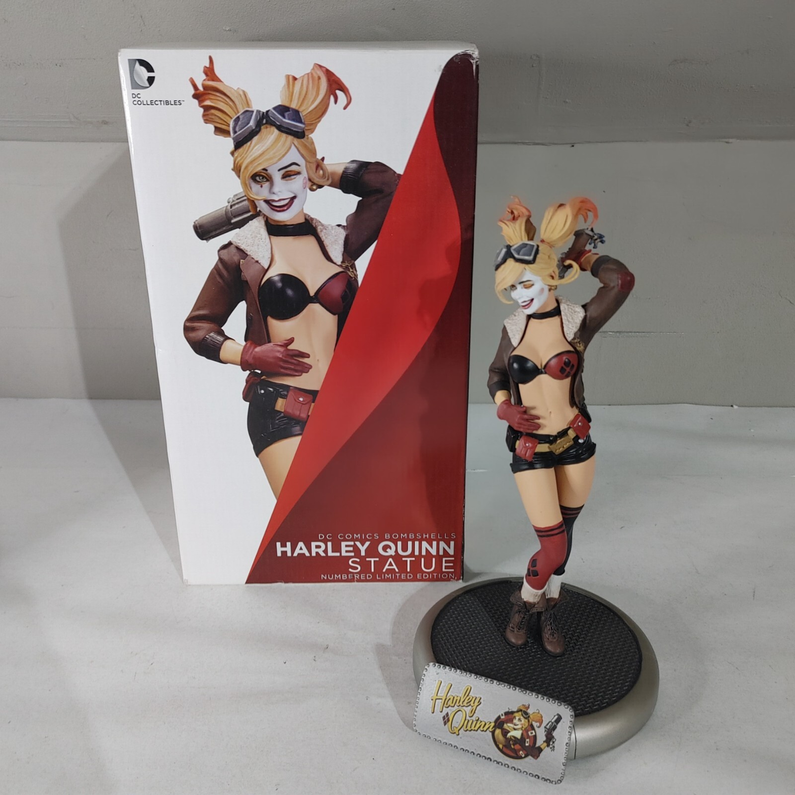 【即購入ok!!】DC Bombshells フィギュア 新品未開封2体セット 即購入ok!!】DC Bombshells フィギュア 新品未開封2体セット