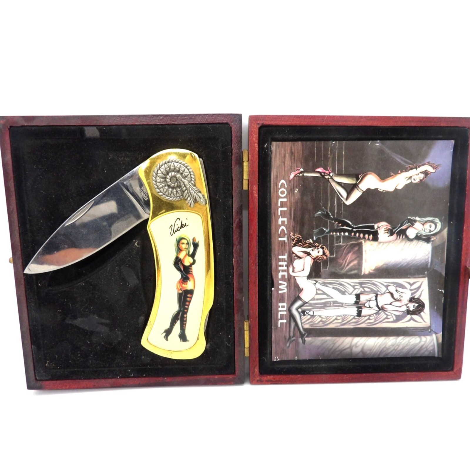 Collector Pocket Knife by United Cutlery Miss Vicki W/ Origi