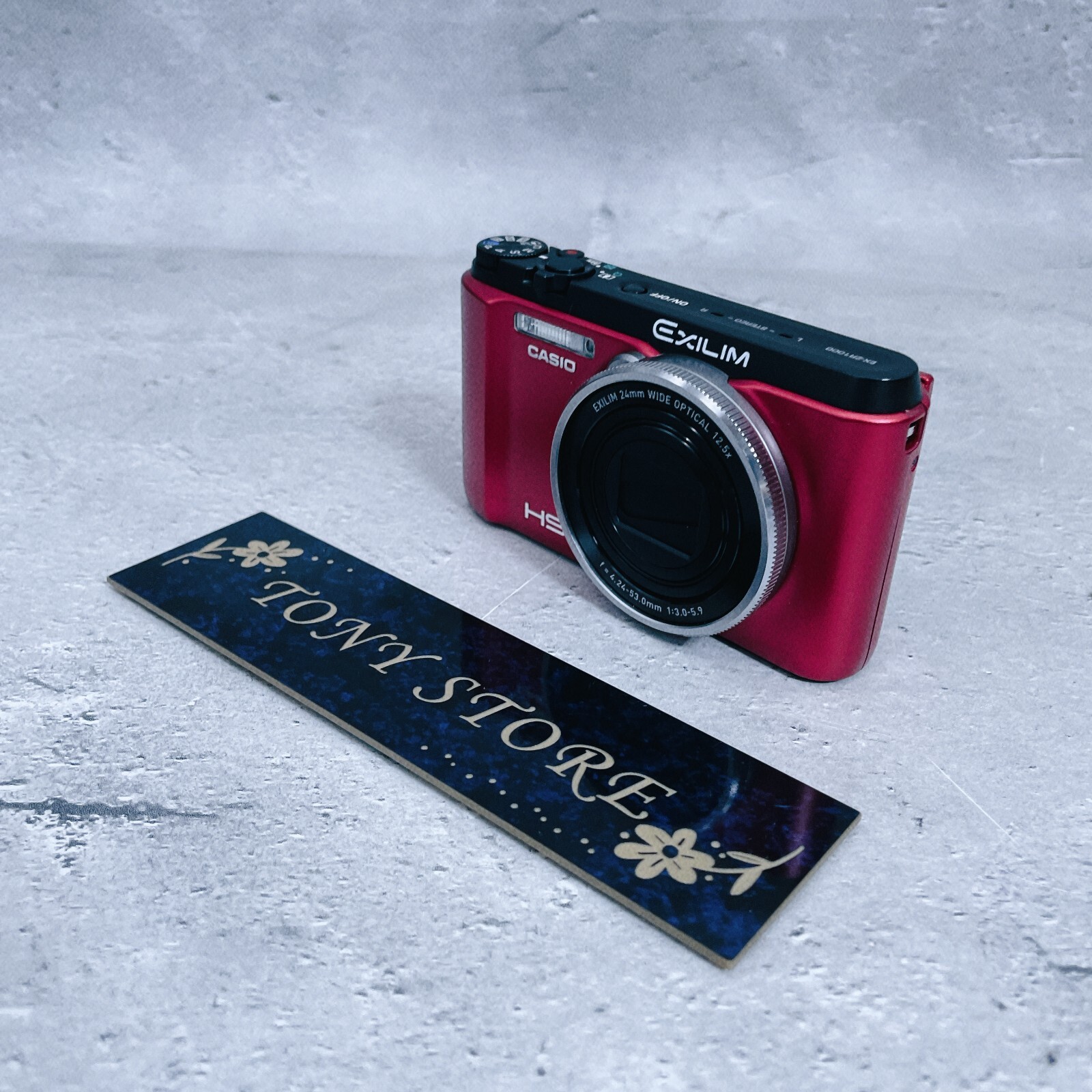 CASIO EXILIM EX-ZR1000　レッド Casio EXILIM EX-ZR1000 Compact Digital Camera Red 16.1MP