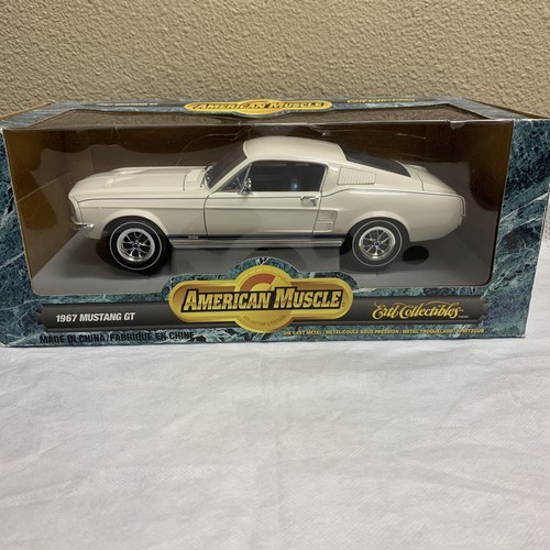 ertl1/18 1965シェルビーコブラ未開封品American muscle 1/18 1965 SHELBY COBRA 427 S/C , BLUE W/WHITE STRIPES,ERTL