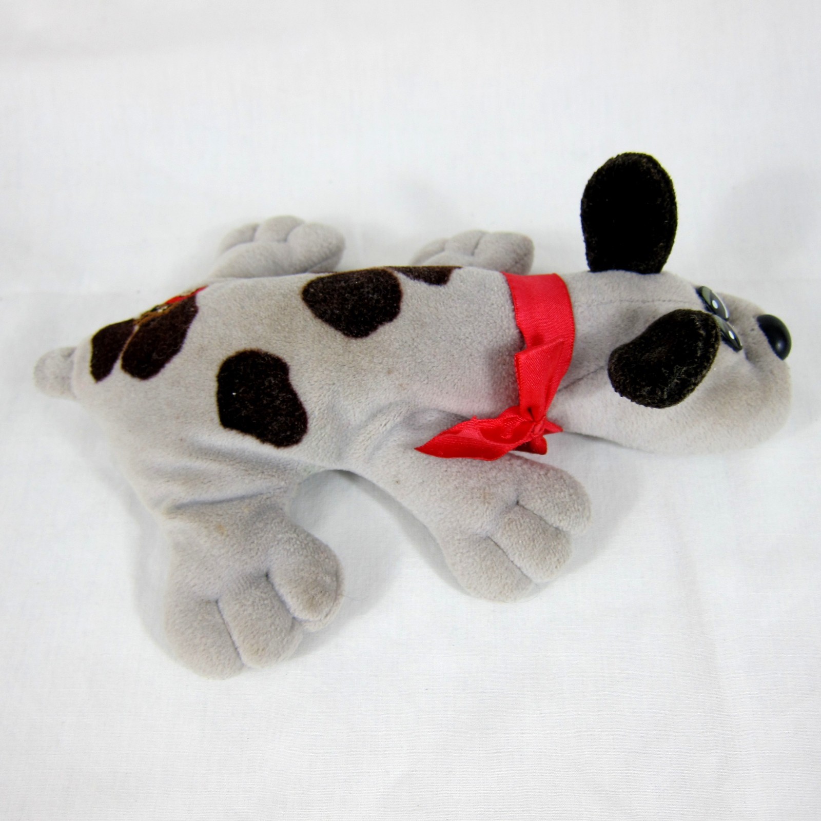 Vintage Pound Puppies Plush 9