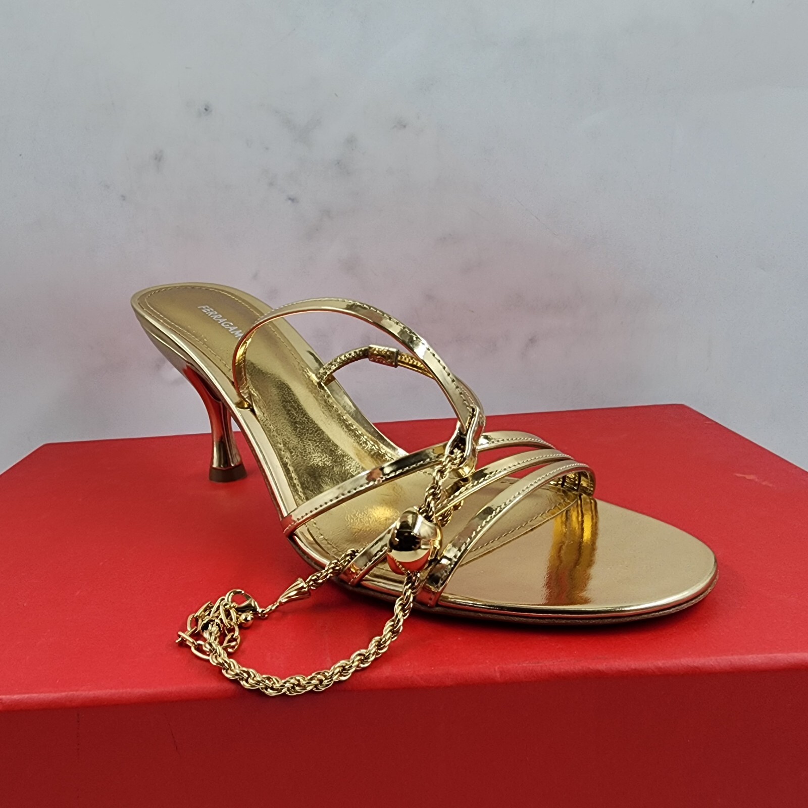 Ferragamo Denise Ankle Chain High Heel Sandals Women's 6.5 Gold Clasp Closure - Picture 15 of 19