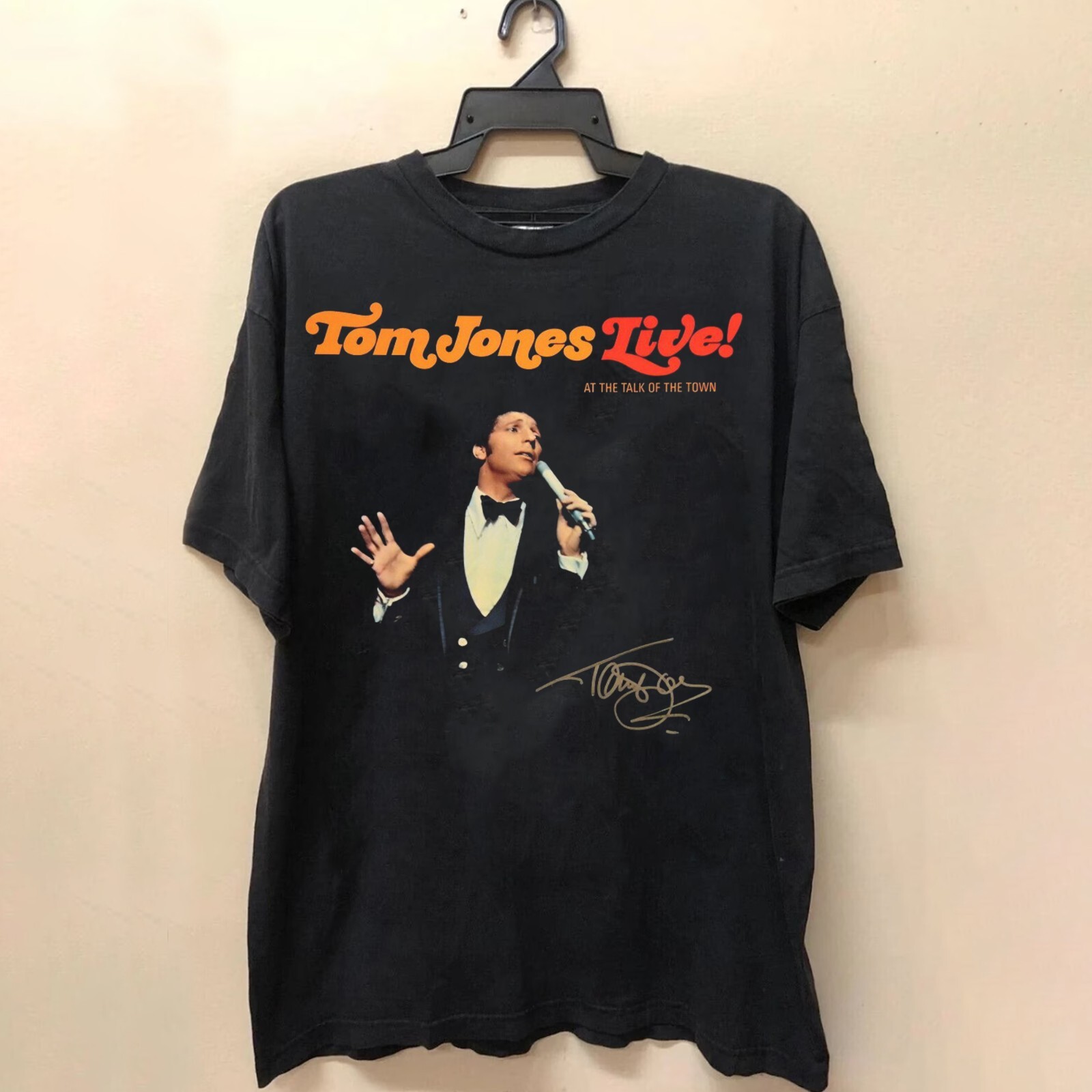 Tom Jones Tシャツ 80s Tom Jones Live 80s Collection Singer Unisex S-5XL Shirt