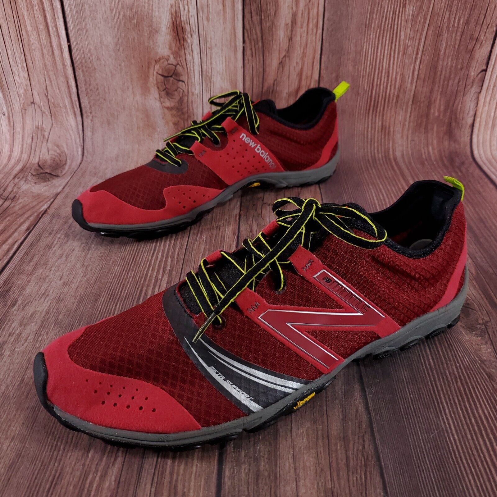 New Balance Minimus Mens Size 12 D Red Barefoot Trail Running Shoes MT20RB2 eBay