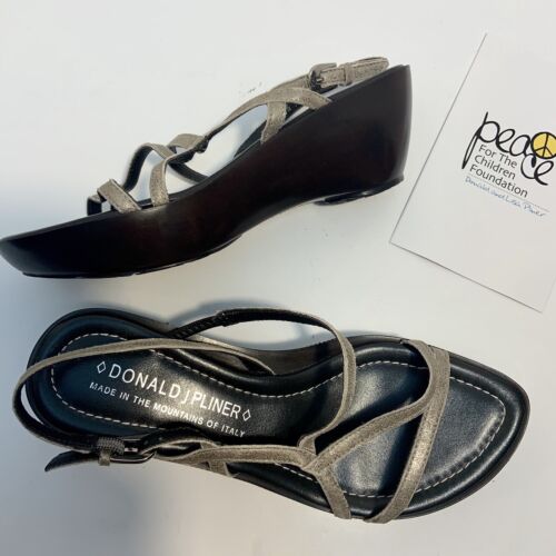 Donald pliner hotsell gold dust sandals