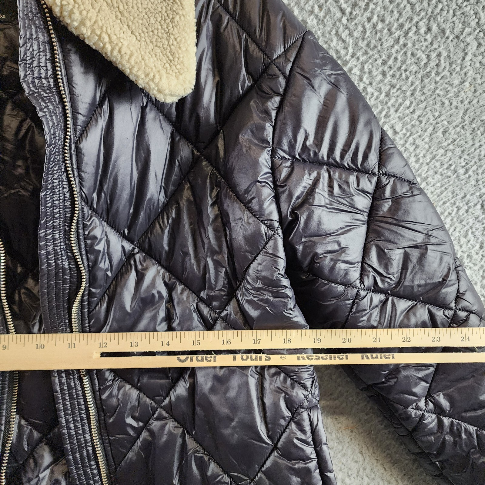 Rails Shay Diamond Quilted Jacket Womens XS Black Faux Shearling Collar Full Zip - Picture 10 of 17