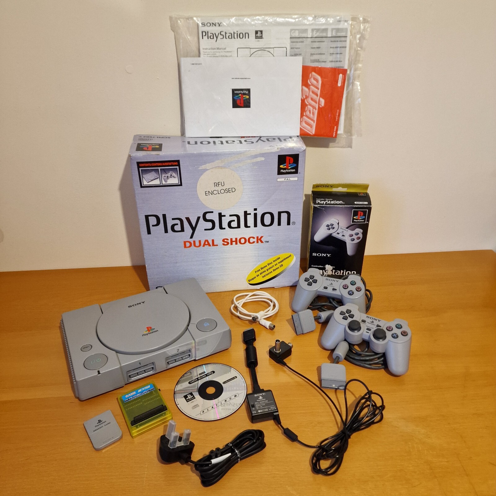 【ジャンク品】SONY PlayStation 1 & 2  ソフト付きセット 2025年最新】Yahoo!オークション -ps1 ソフト セットの中古品