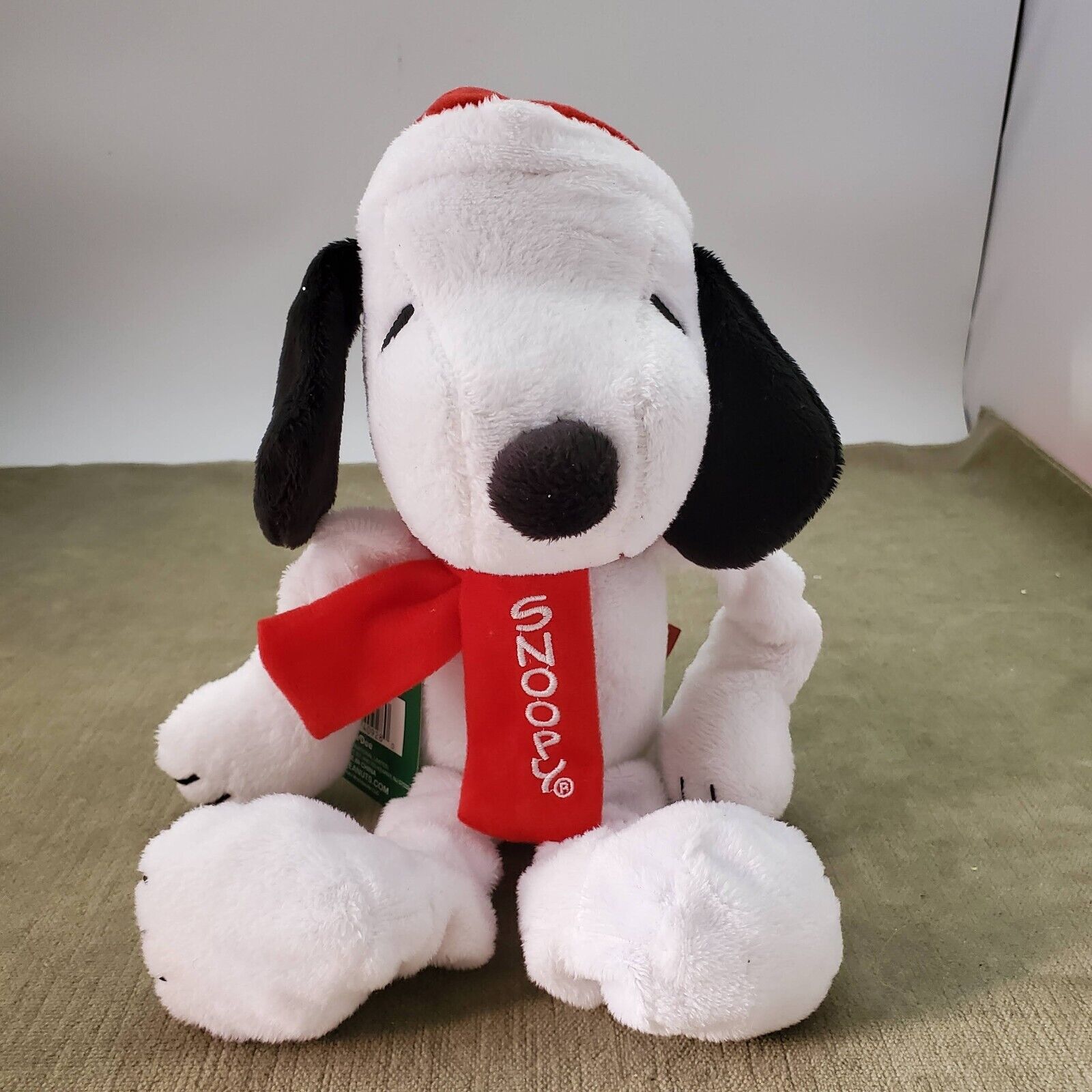 Dan Dee Collectors Choice Snoopy Christmas Plush Pet Toy