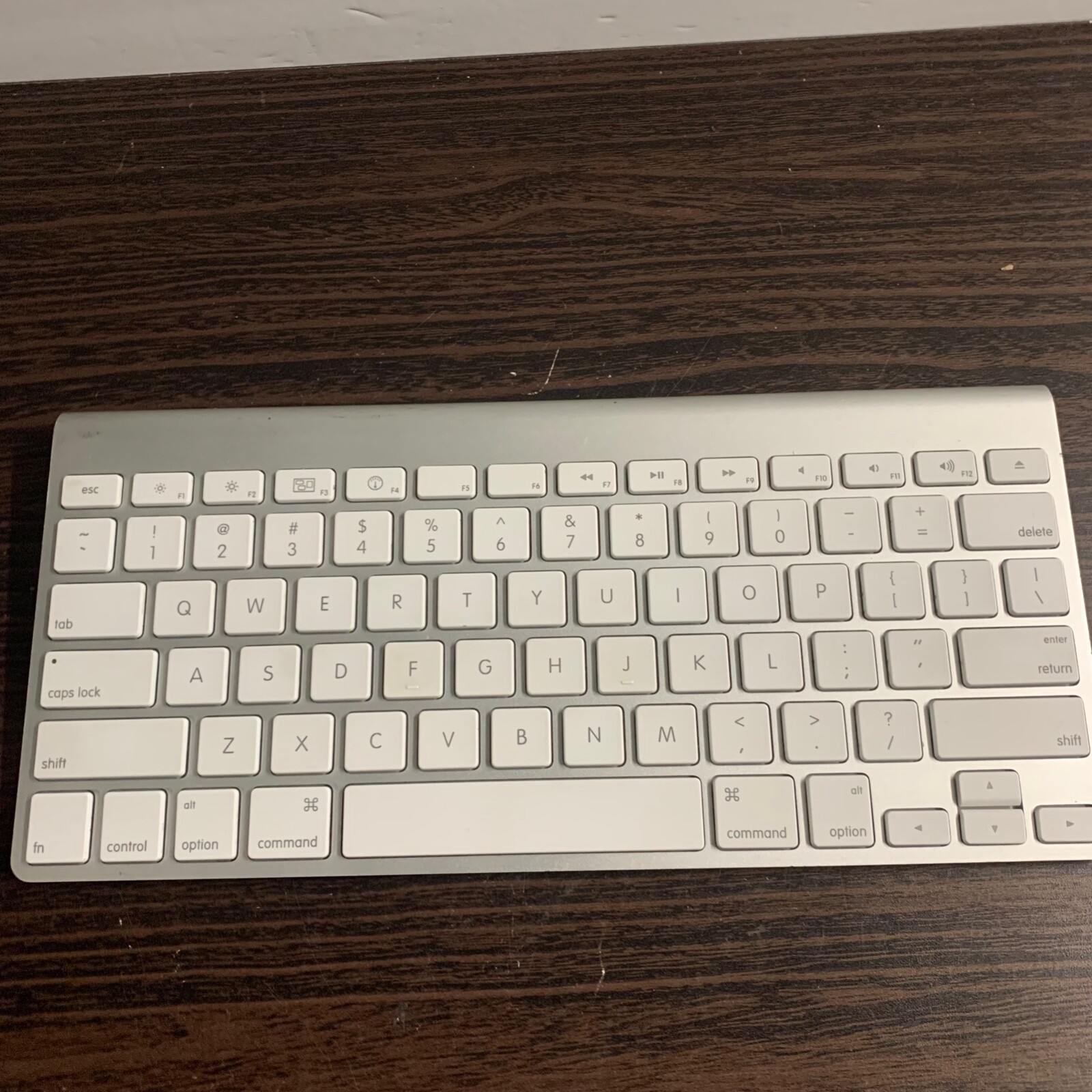 White Keys Aluminum Metal Untested
