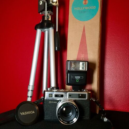 Vintage Yashica Camera Electro 35 GSN w/Sunpak Flash, Tripod Vintage Yashica Camera Electro 35 GSN w/Sunpak Flash, Tripod