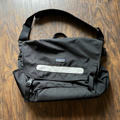 Patagonia 48276 Messenger Laptop Travel Carry On Crossbody Bag