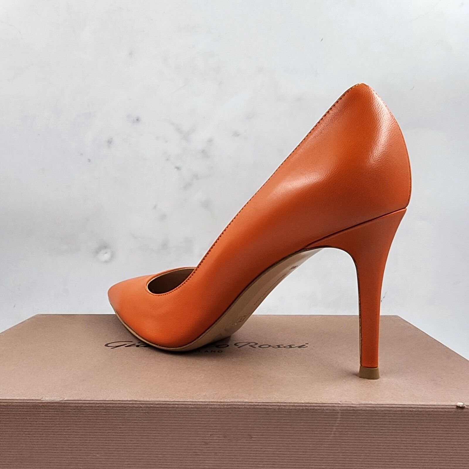 Gianvito Rossi 85mm Gianvito Pointed Toe Pumps Women's 38.5/8.5US Nappa Ace - Picture 8 of 14