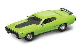 Road Signature 1:43 Scale Plymouth GTX 1971 - Green