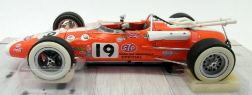 Carousel Rennfahrzeug-Modelle im Maßstab 1:18