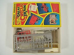 Walthers 933-1376 HO The Great Circus Train Concession Trailer #2 Kit