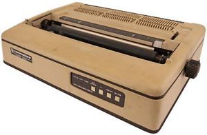 Imprimante Commodore MPS 1270A, Pour C64, Avec Alimentation Et Notice, Pour Pièces