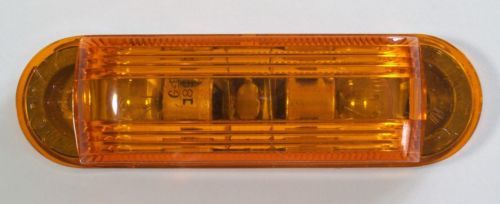 Volvo 20414610 LED Amber Cab Light W/ Clips SAE P2P3 95