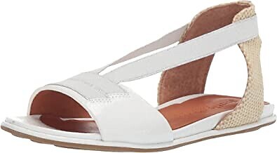 Женские сандалии KENNETH COLE с белой спинойGentle Souls Lark Round Toe Slip On Sandals 8