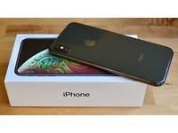 Iphone Xs Max For Sale Mobile Phones Gumtree