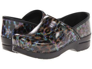 Women's Animal Print Leather Comfort Shoes