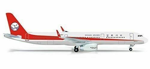 軍*姿様 Herpa Interflug Tupolev 134A 1/500 Herpa Wings TU-134A Interflug (former East Germany) 70s-80s