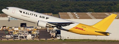 JC4237 1/400 KALITTA AIR BOEING 767-300ERBCF REG: N763CK WITH ANTENNA