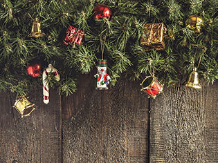 Christmas Garlands | Fabric &amp; Berry Door Wreaths | eBay