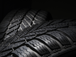 Pneus et jantes