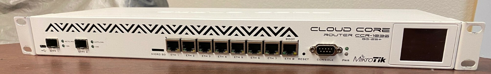 Mikrotik ccr1036 8g 2s. Ccr1036-8g-2s+. mikrotik ccr1036-8g-2s+. dt240s маршрутизатор. mikrotik ccr2004-16g-2s+.