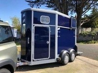 Land Rover Defender 3.0 D250 SE 110 5dr Auto Diesel