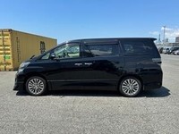 Toyota Toyota vellfire golden eyes 3.5cc automatic 7 seats only 39k miles 2014