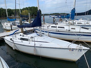 1987 Hunter 23.5' Sailboat w/ Trailer Lake Norman Charlotte PRICE DROP from 3400