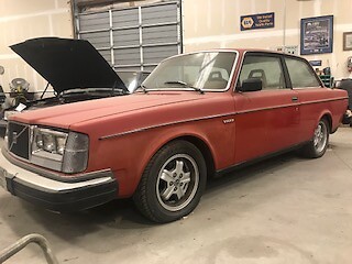 1982 Volvo 240 DL 1982 VOLVO 242