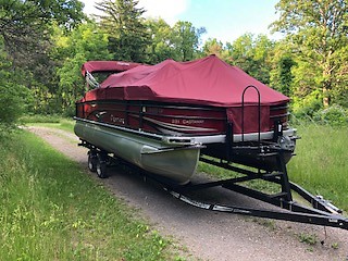 Premier Pontoon 231 Castaway