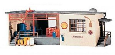 Model Power 310 HO Scale Oil Facility Office Building Kit