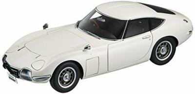 AUTOart 1/18 TOYOTA トヨタ 2000GT【訳あり】 AUTOart 1/18 TOYOTA トヨタ 2000GT【訳あり】
