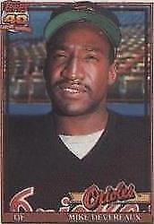 1991 Topps Micro - Mike Devereaux #758