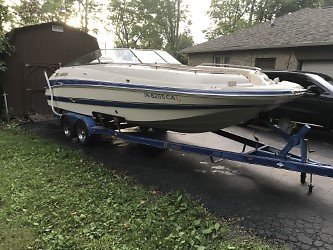Extra Clean Deck Boat - New Engine and TONS of Room!