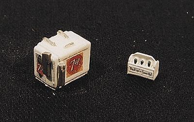 JL Innovative 733 HO Scale Upright Chest 7-Up Machine